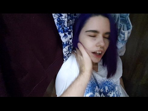 ❤️ Leidsin oma õe kapist ja aitasin tal cumida Anaal porno at et.com-fullporner.ru ❌️❤